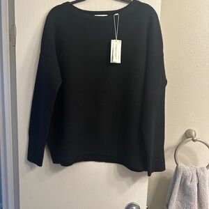 Vince beautiful sweater
